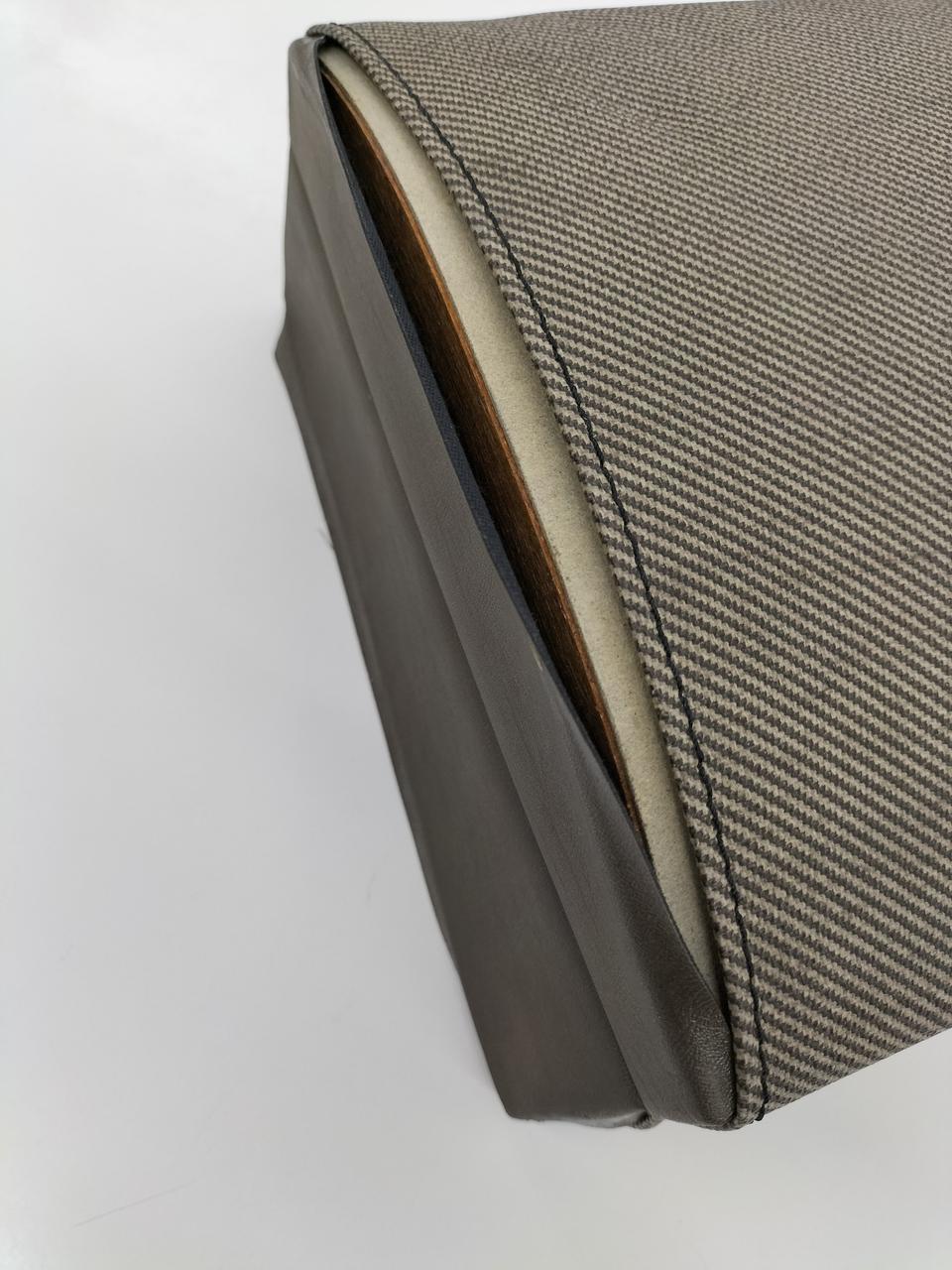 イタミ、ベタつきあり