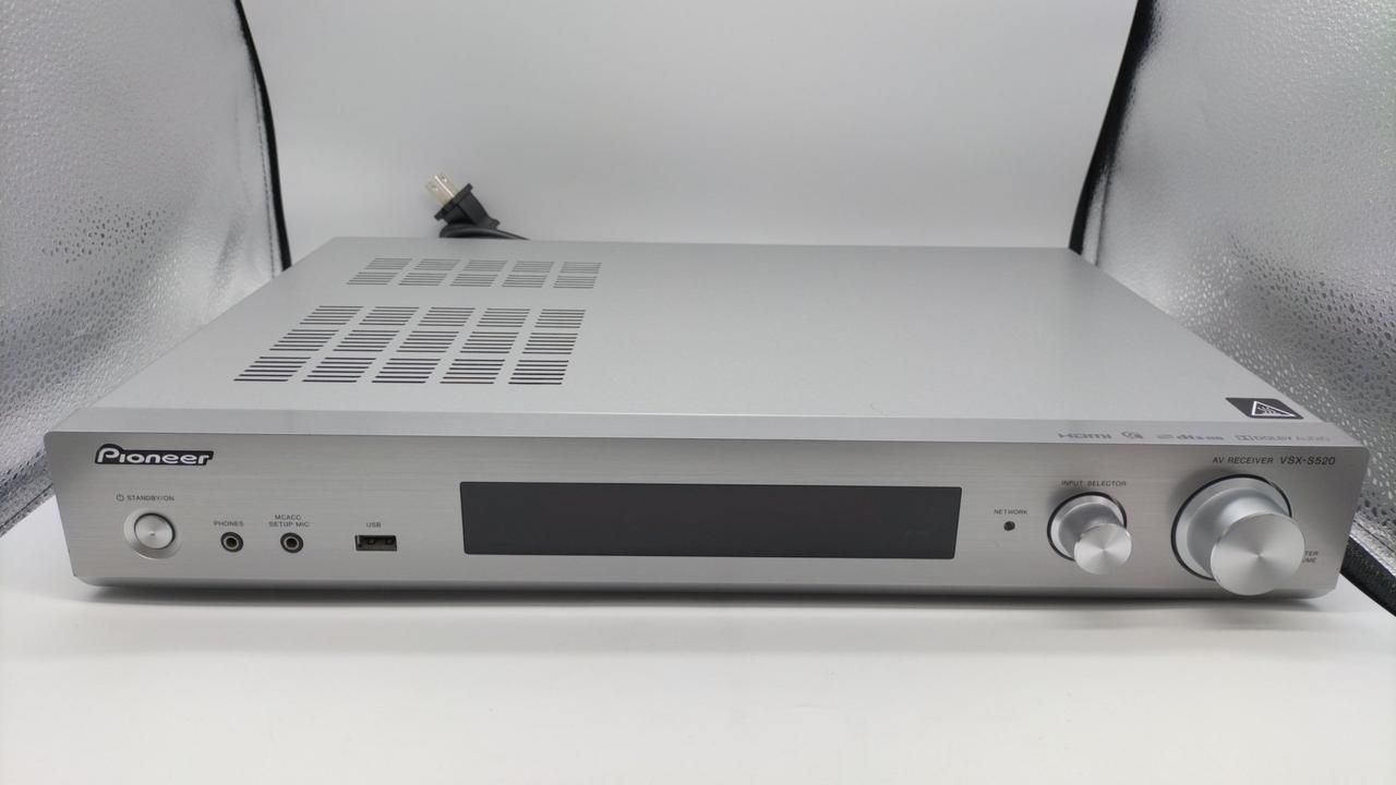 【ジャンク】Pioneer AVレシーバー vsx-s520 Pioneer VSX-S520 Compact Home Theatre 5.1 Channel A/V Receiver
