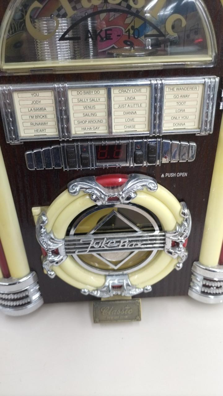 CLASSIC|ジュークボックス型CDラジオプレーヤー|HARDOFFオフ