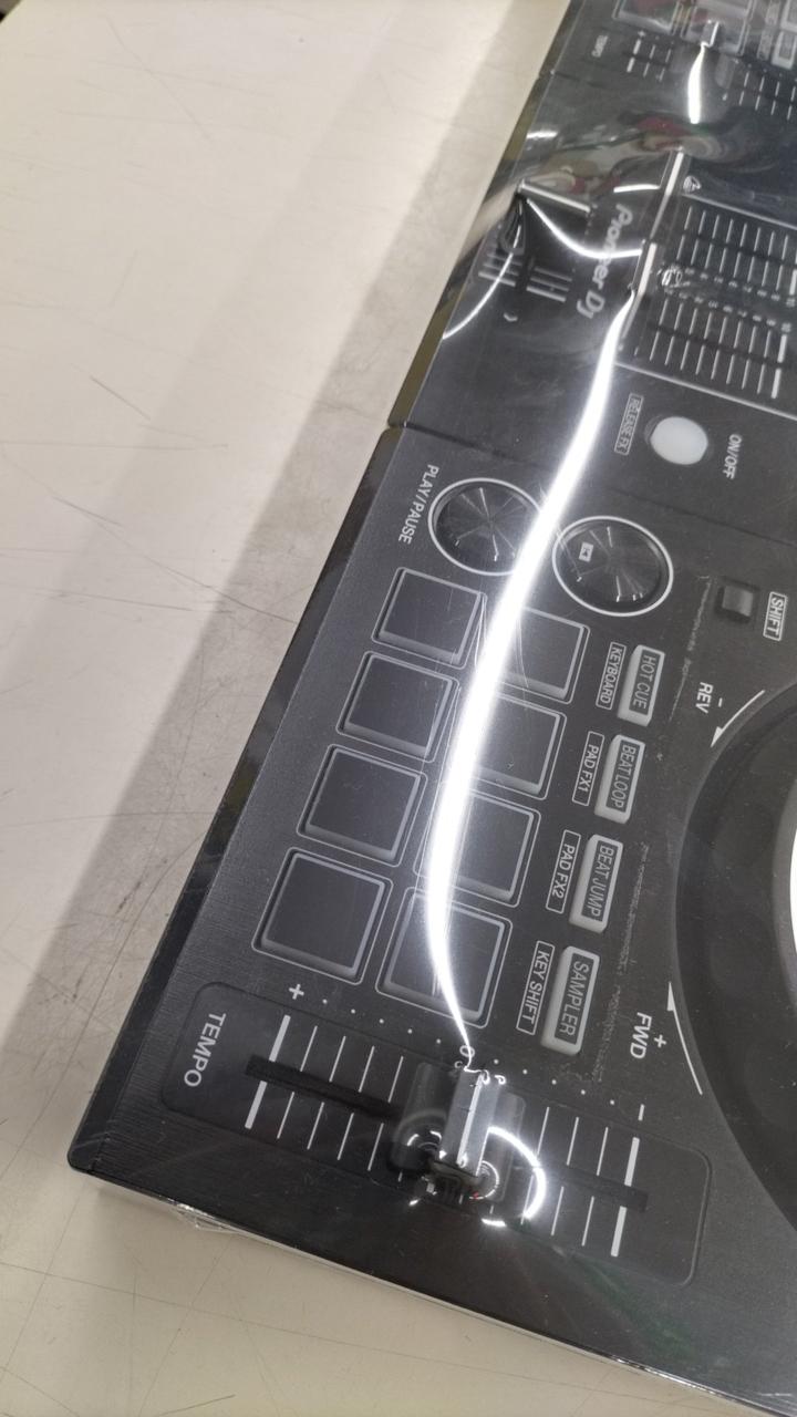 【早い者勝ち★】iDJLive DJコントローラー　美品　送料無料 Amazon | Numark iDJLive | DJコントローラー | 楽器・音響機器