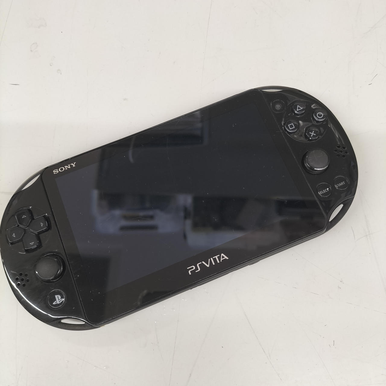 psvita 【美品】 Amazon | PlayStation Vita Value Pack Wi-Fiモデル レッド