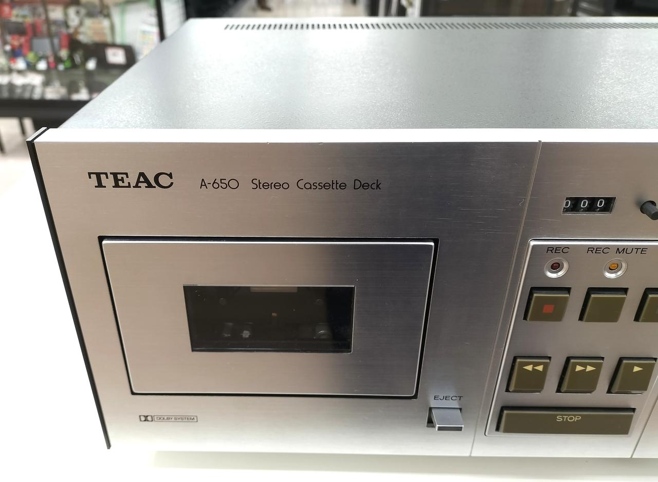 美品 TEAC A-650 ティアック カセットデッキ 通電確認のみ ジャンク 美品 TEAC A-650 ティアック カセットデッキ 通電確認のみ ジャンク