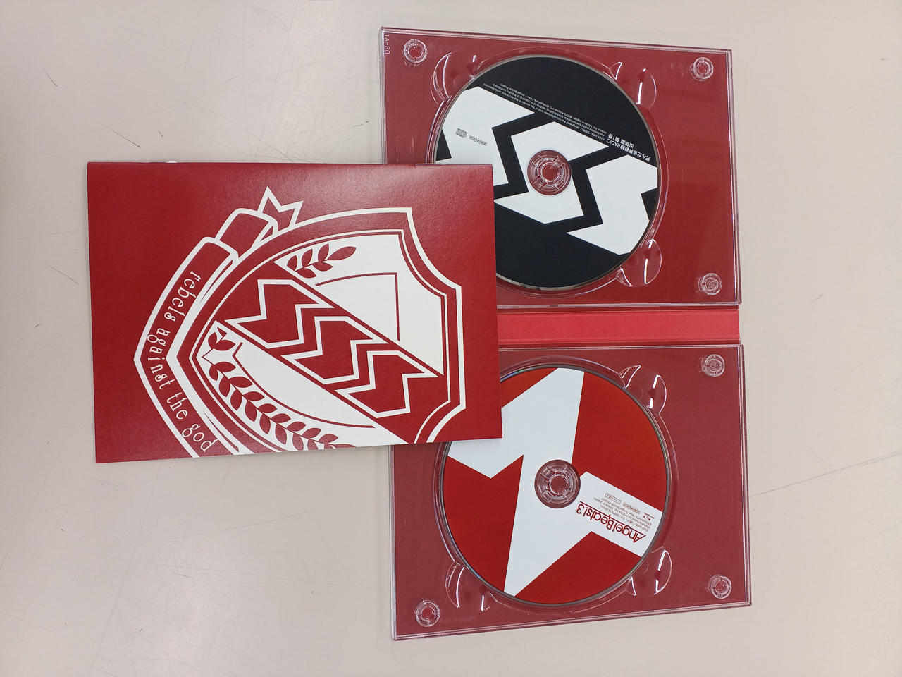 ディスクに目立ったキズはなさそうです