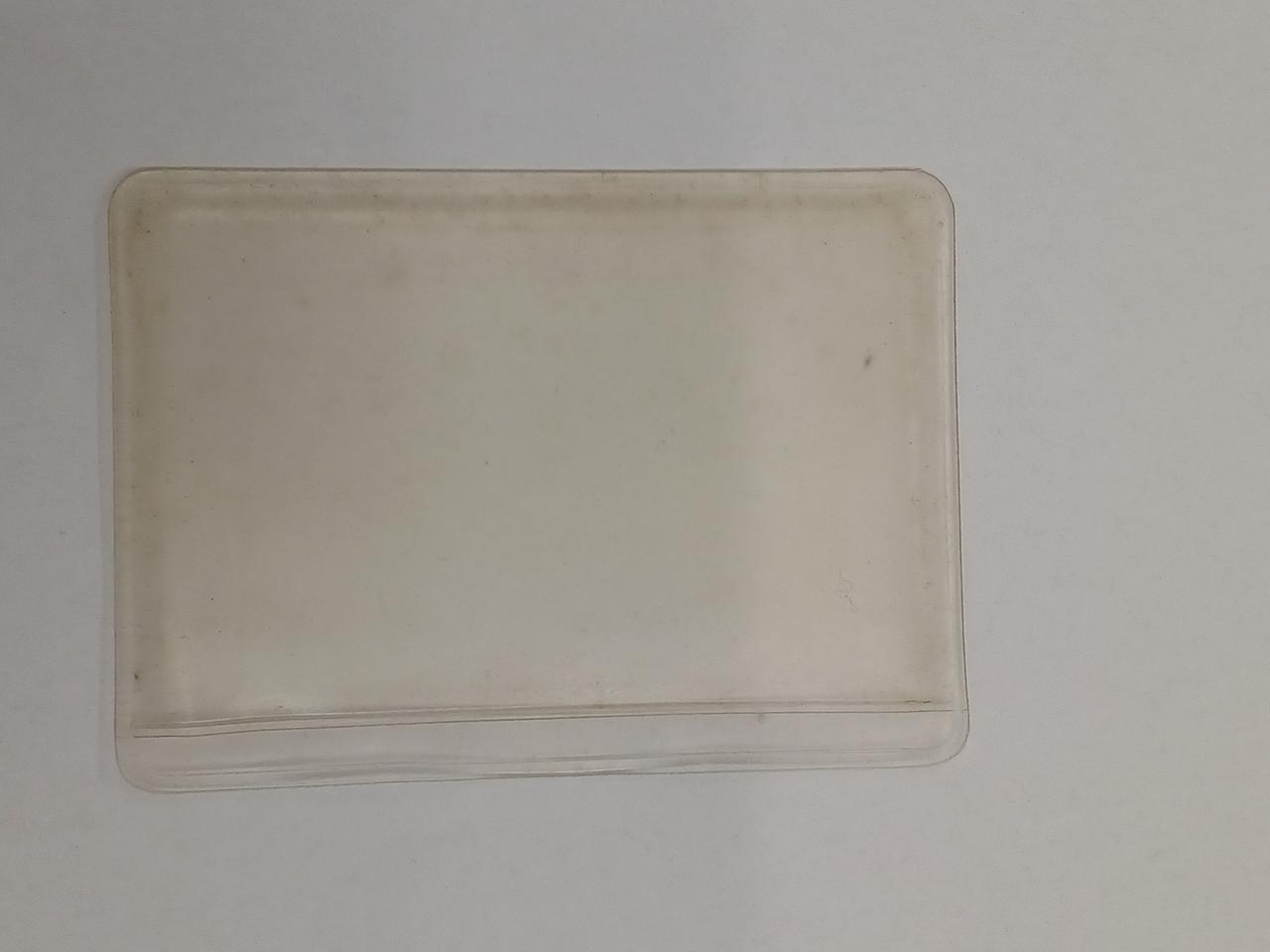 カバー全体的にベタつきあり