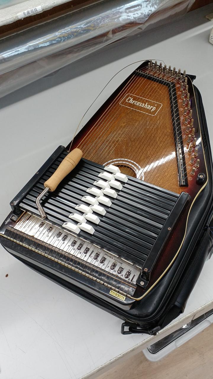 東海楽器ChromaHarp(オートハープ) 東海楽器 TOKAI クロマハープ コードハープ オートハープ 東海