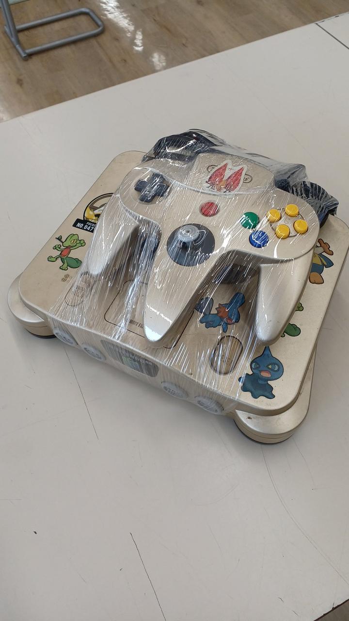 NINTENDO 64