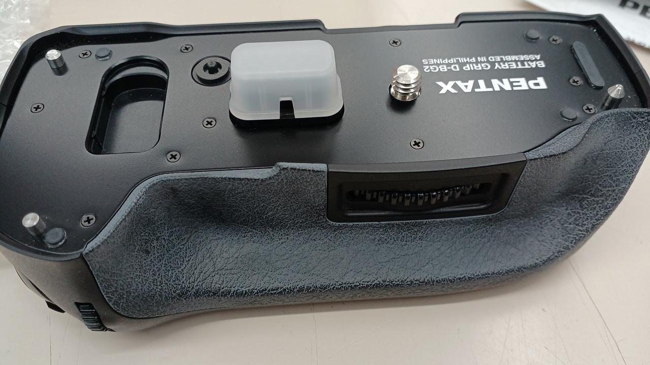 美品　PENTAX D-BG2 バッテリーグリップ ペンタックス ペンタックス / アサヒコウガクコウギョウ(PENTAX)|バッテリーグリップ