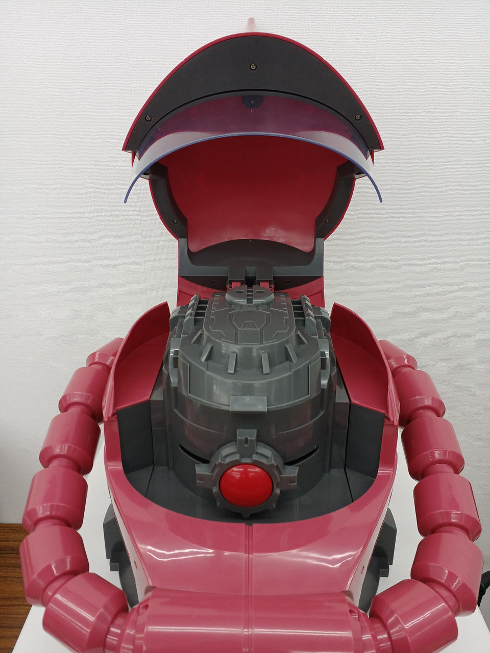 OWNDAYS ZAKU HEAD CASE 未使用 完売】ZEON × OWNDAYS ZAKU HEAD CASE | メガネ通販のオンデーズ