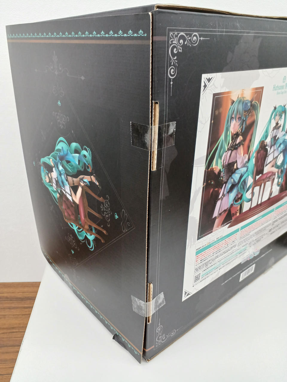 側面はずれてます。