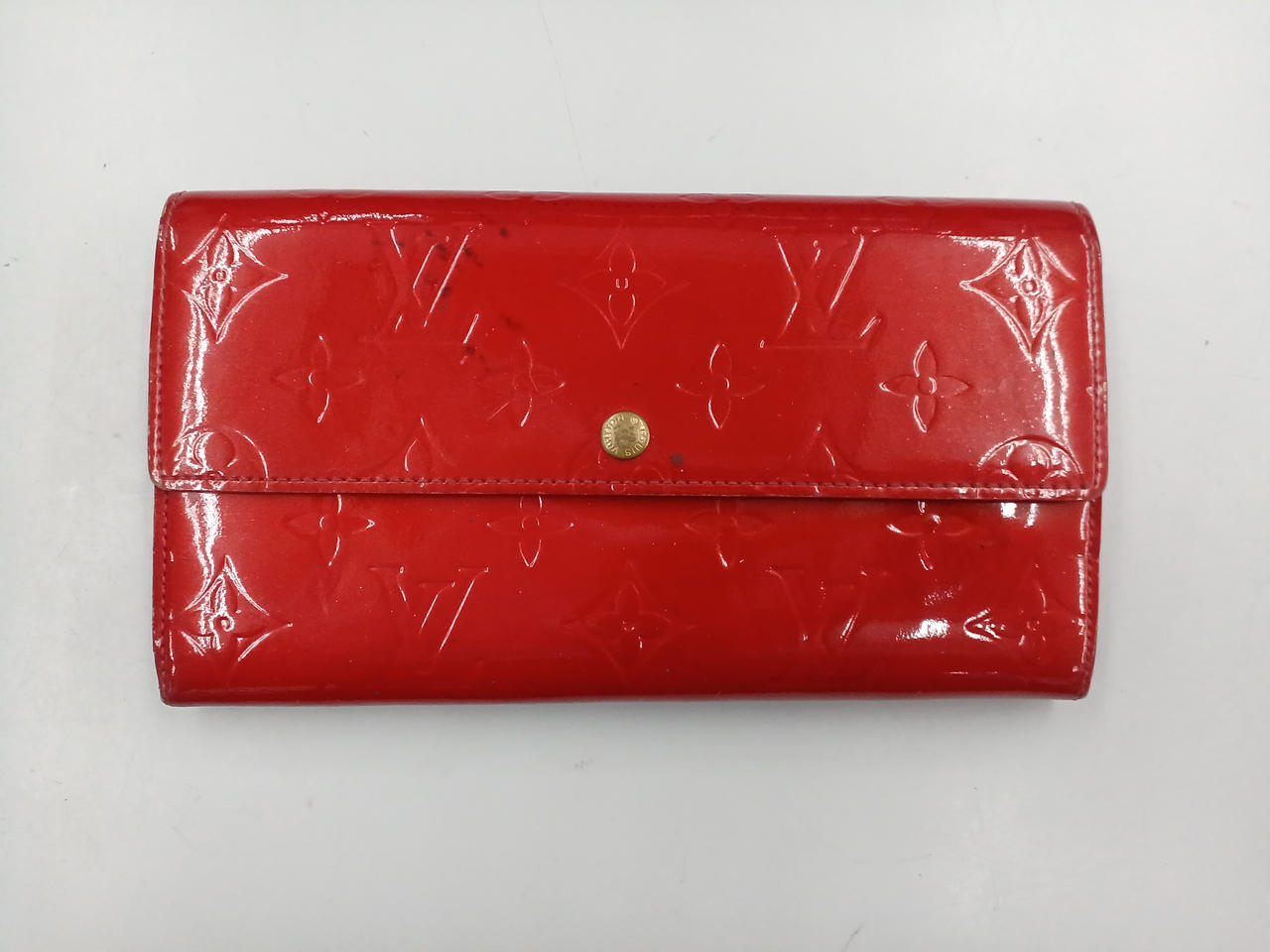 すこしべたつきがあります