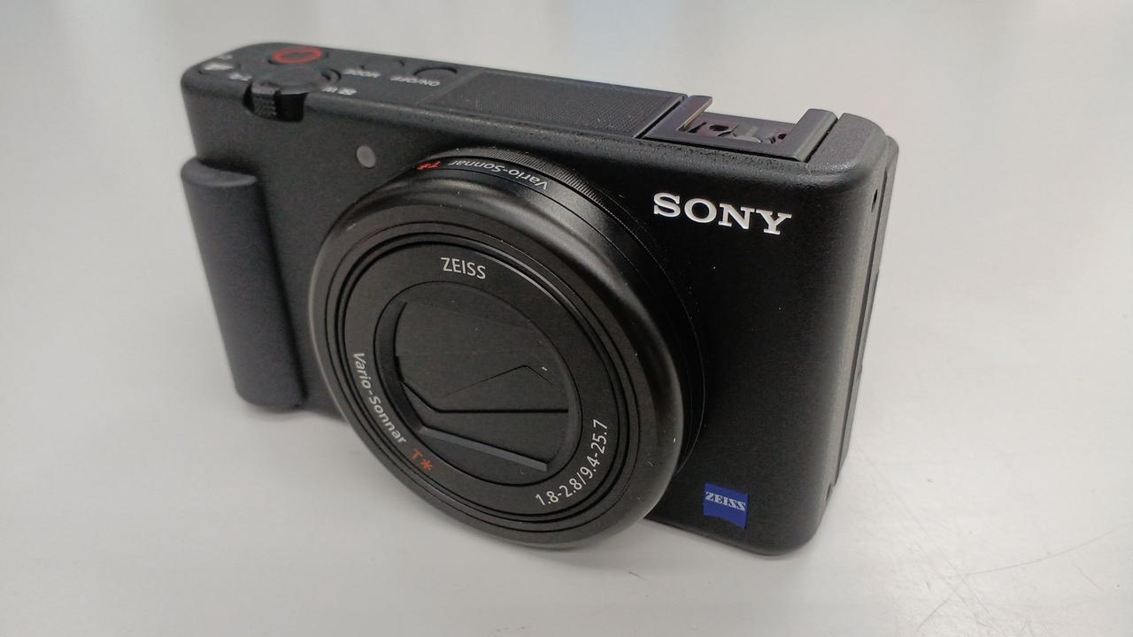 デジタルカメラ o Amazon | OLYMPUS デジタルカメラ STYLUS XZ-10 1200万画素 裏面
