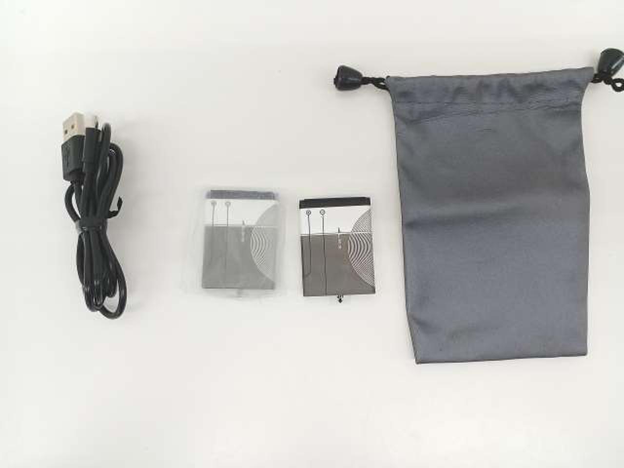 バッテリー2個付属