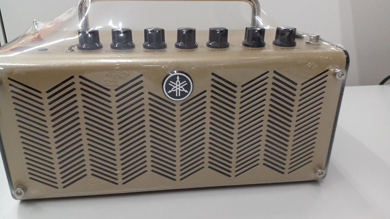 THR5A 怖 YAMAHA 美品、美音です。 THR5A 怖 YAMAHA 美品、美音です。