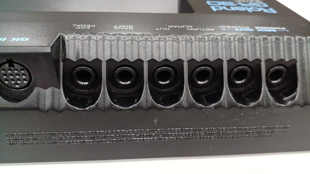 V-ZERO Guitar Synth ⁄ ギターシンセサイザー V-ZERO Guitar Synth