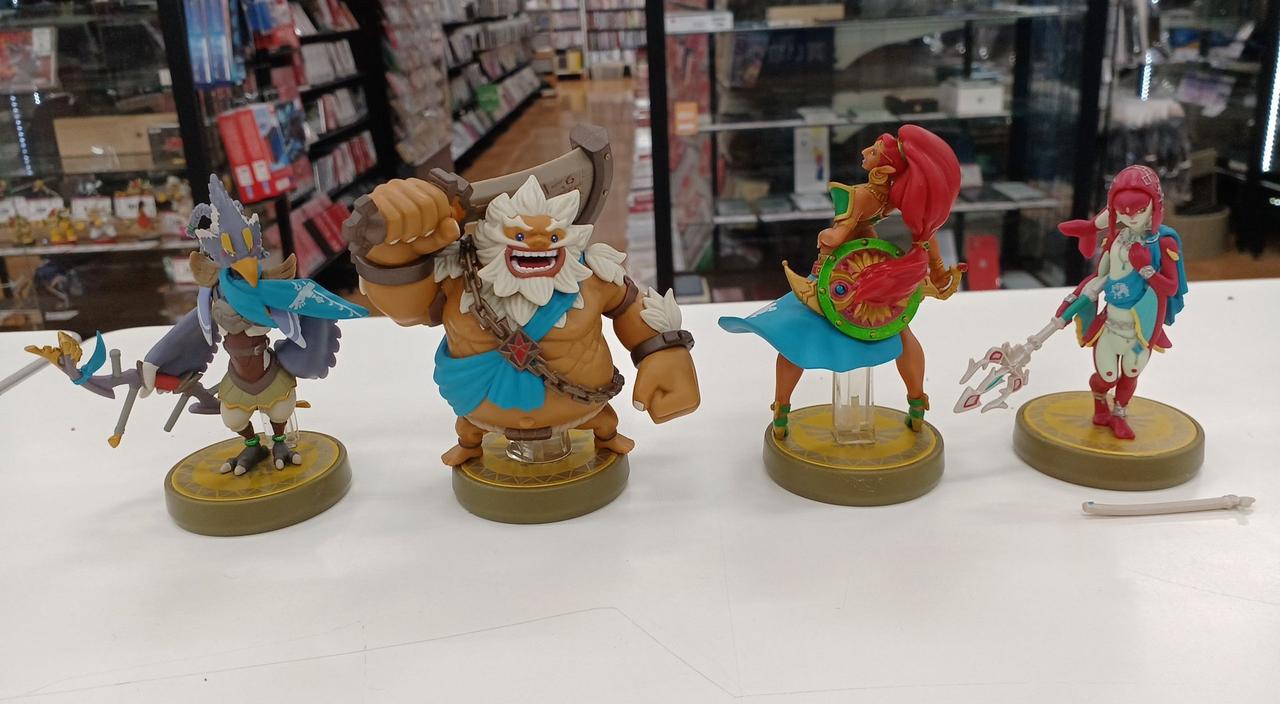 ら*ず様 【新品未開封】ゼルダの伝説 アミーボ 四英傑セット NINTENDO|AMIBO ゼルダの伝説 四人の英傑セット|【ハードオフ公式通販
