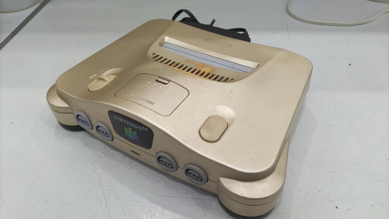 ニンテンドー64