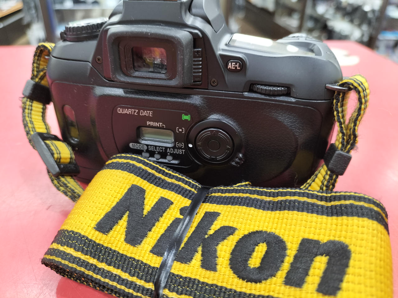 ニコン(NIKON)|フィルムカメラボディ|【ハードオフ公式通販】オフ