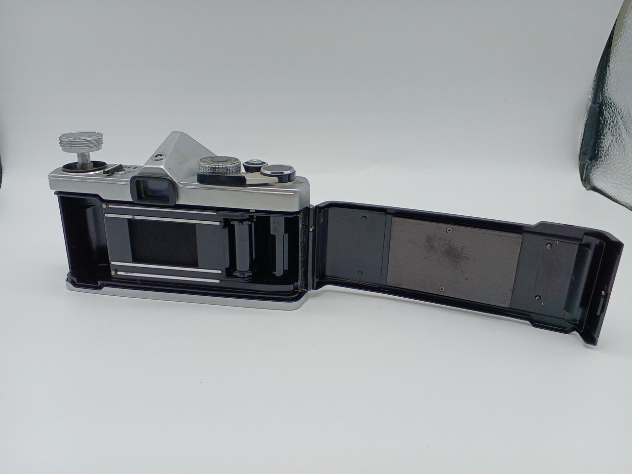 オリンパス(OLYMPUS)|フィルム一眼レフ(1972年製)|HARDOFFオフ