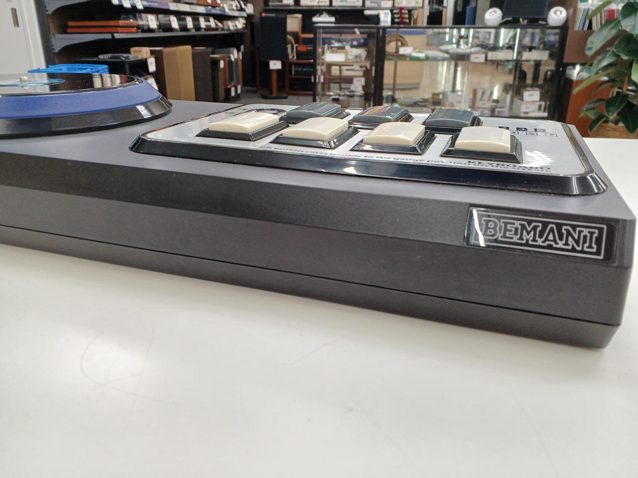 KONAMI beatmania IIDX 専用コントローラー　BF004 美品 楽天市場】コナミデジタルエンタテインメント beatmania IIDX