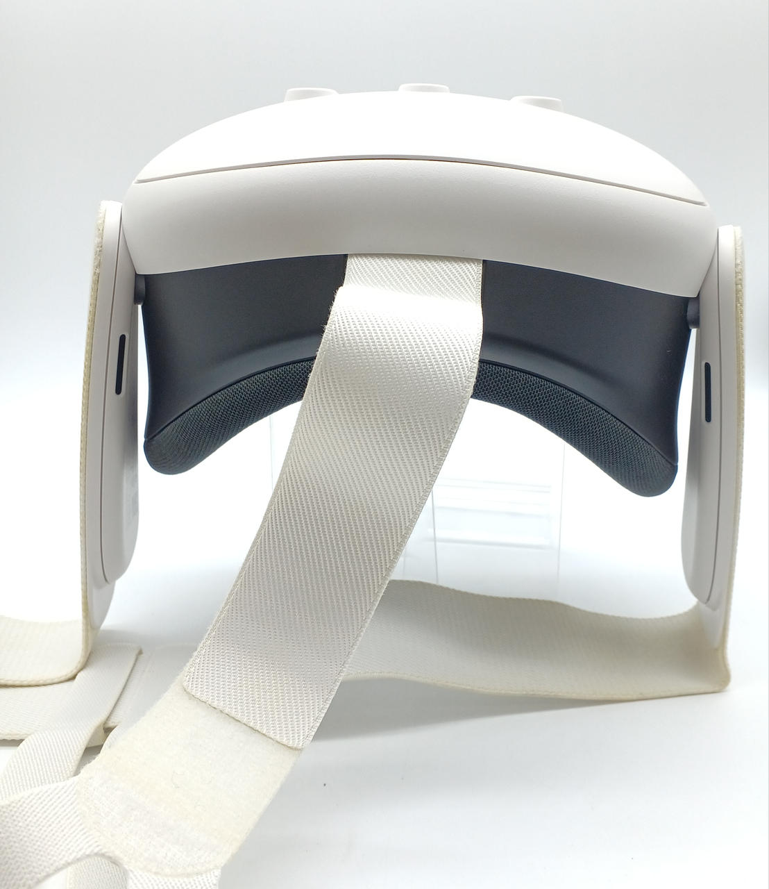 黄ばみあります。