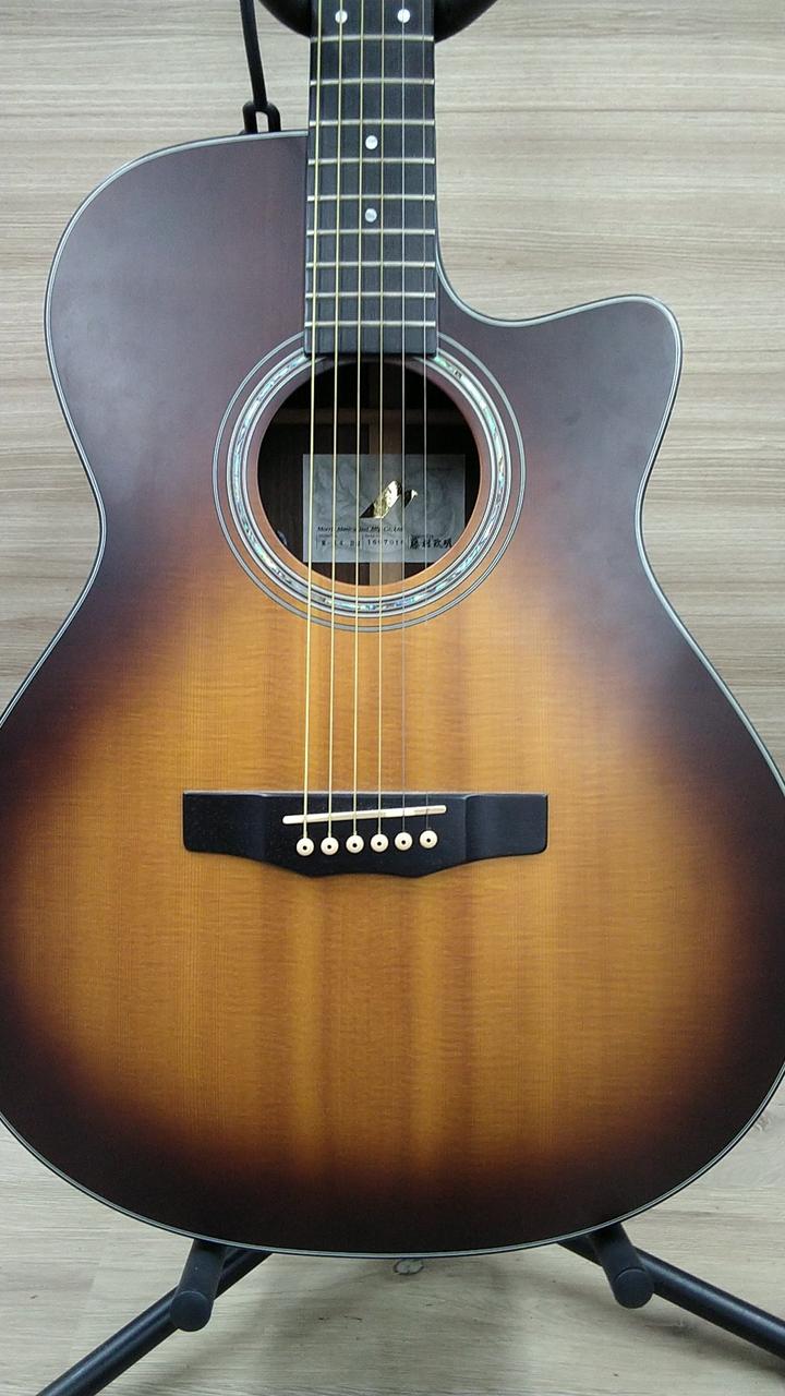 マシュー&モーリス MORRIS 【Hand Made Premium】 SE-103 モーリス ｜イケベ楽器店