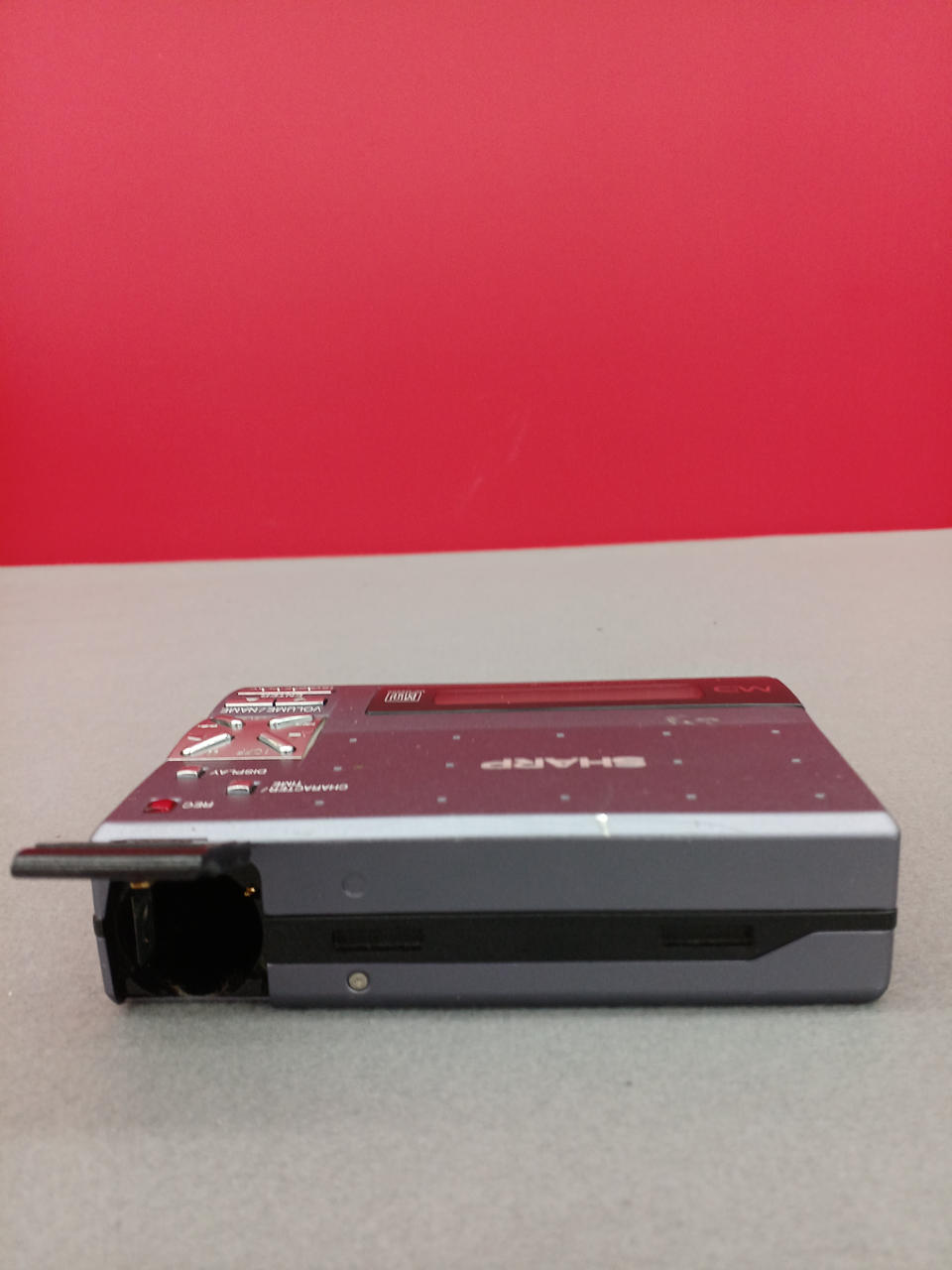 SHARP MDポータブルレコーダー MD-MS200-S SHARP MD-MS200 Portable MiniDisc Recorder | Silver | Walkman
