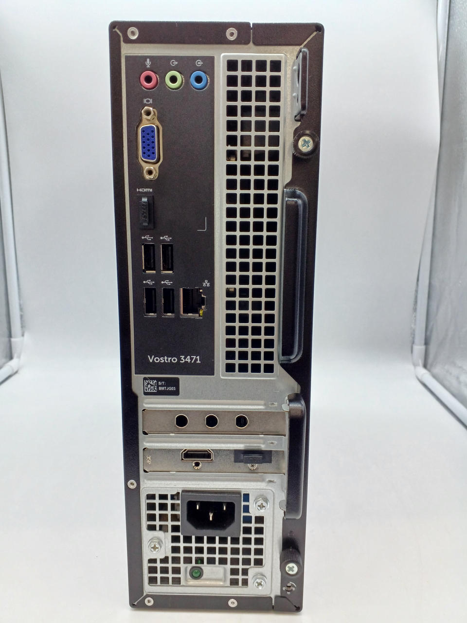 ※フル装備即使用可能※ DELL3471 仕事・趣味に！！ 多機能フル装備※ DELL3471 仕事・趣味にすぐ使用可能です。