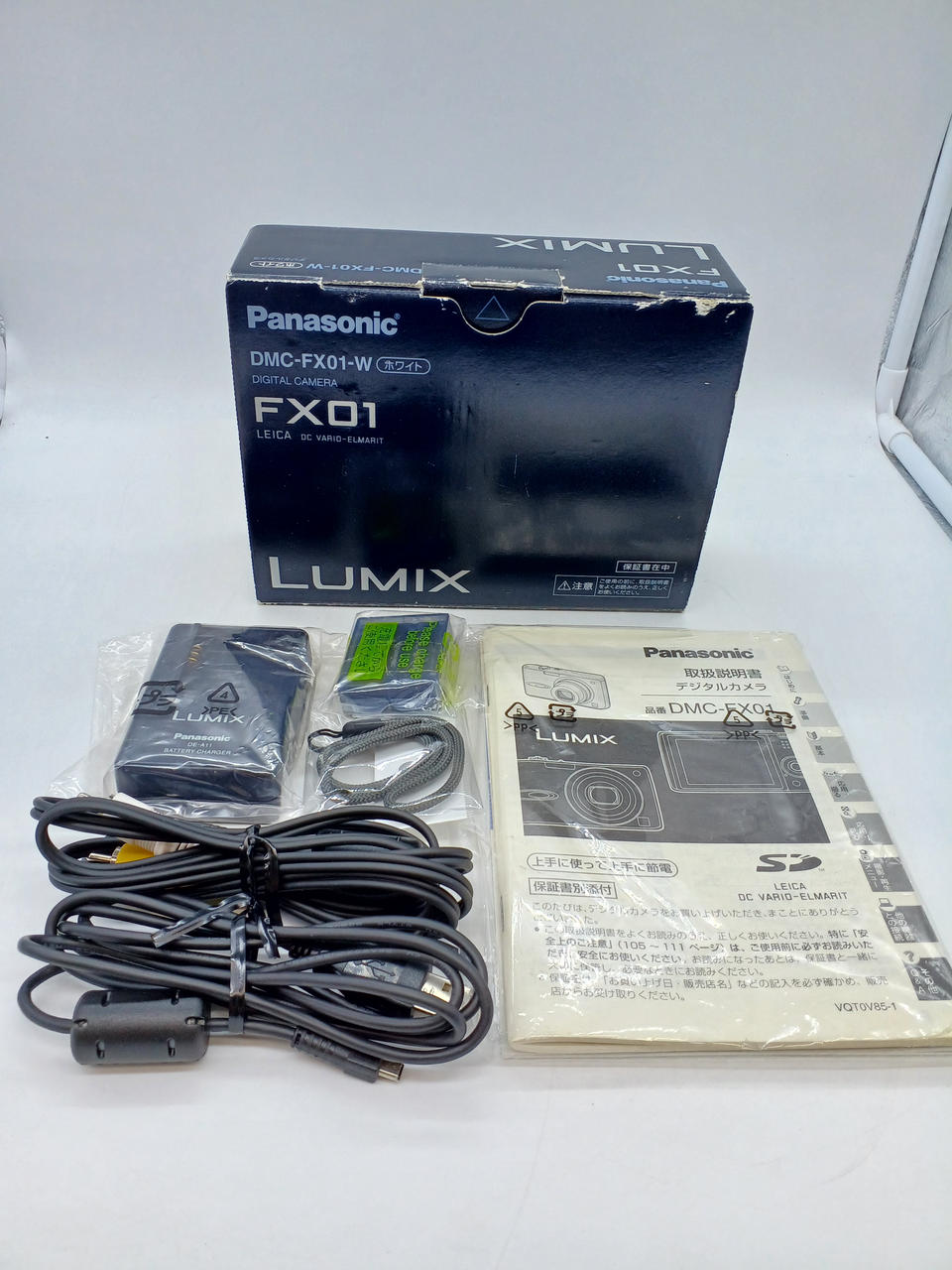 Panasonic DMC-FX01 ブラック Amazon | ○DMC-FX01 エクストラブラック○Panasonic LUMIX