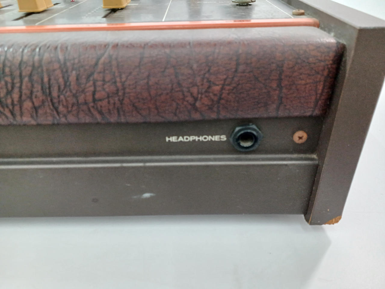 0417-124 【ジャンク品扱い】【返金不可】 オーディオミキサー TEAC5