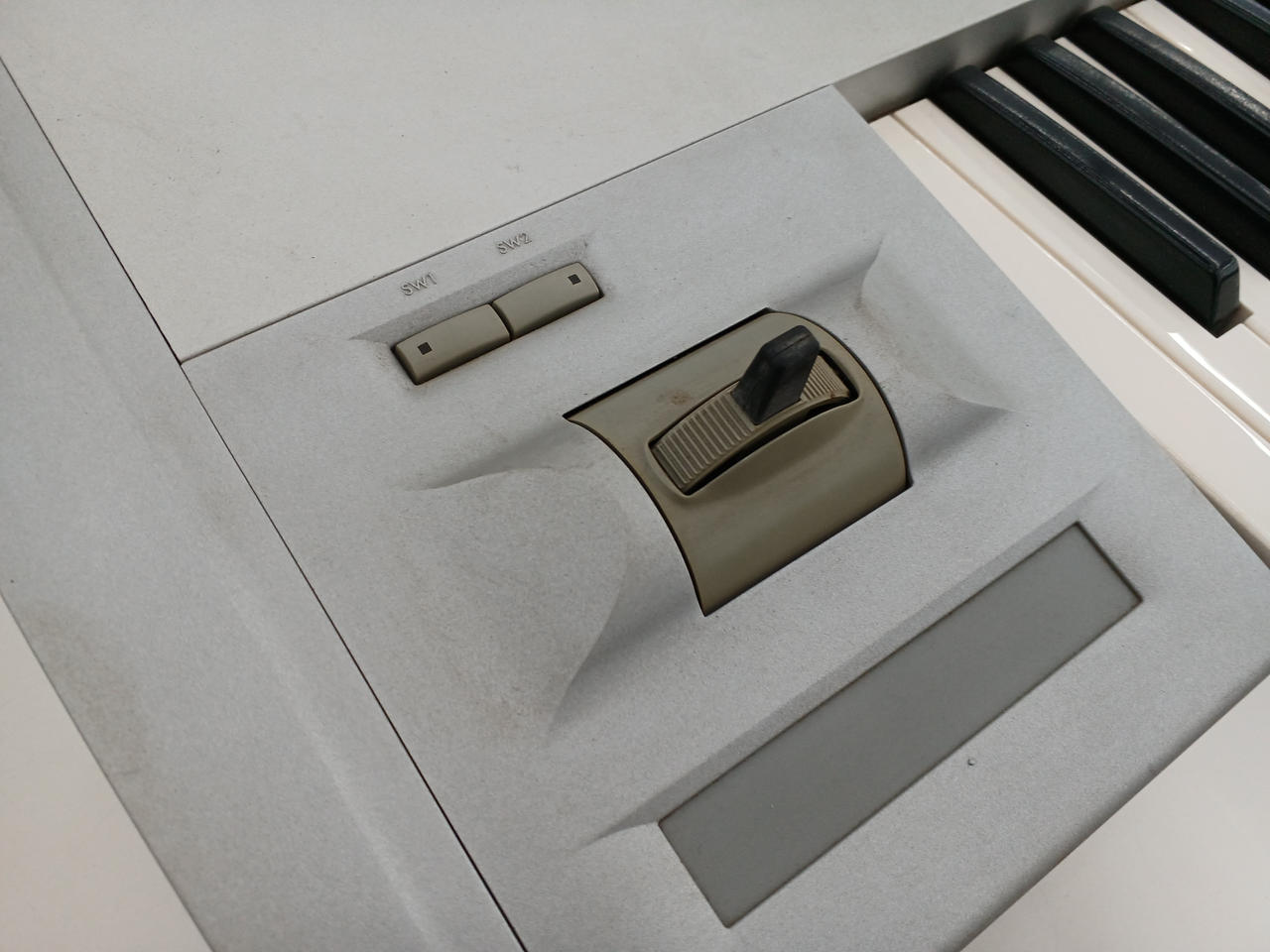 132：KORG　TRITONEX76　ジャンク　引取限定：埼玉県所沢市 コルグ(KORG)|シンセサイザー|【ハードオフ公式通販】オフモール