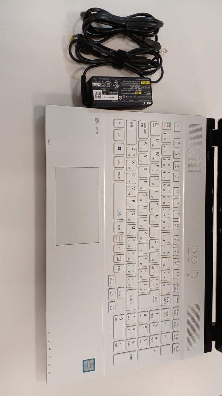 NEC 型番：PC-NS700FAW ノートパソコン