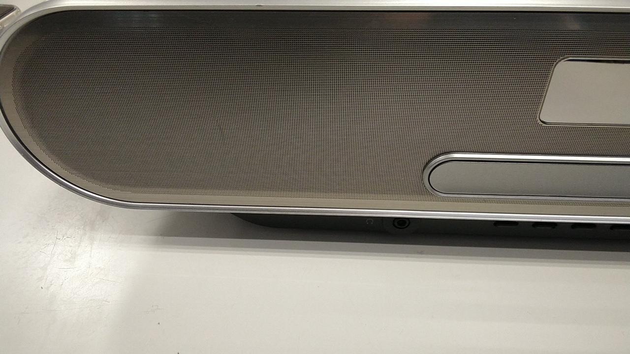 スピーカー部キズあり