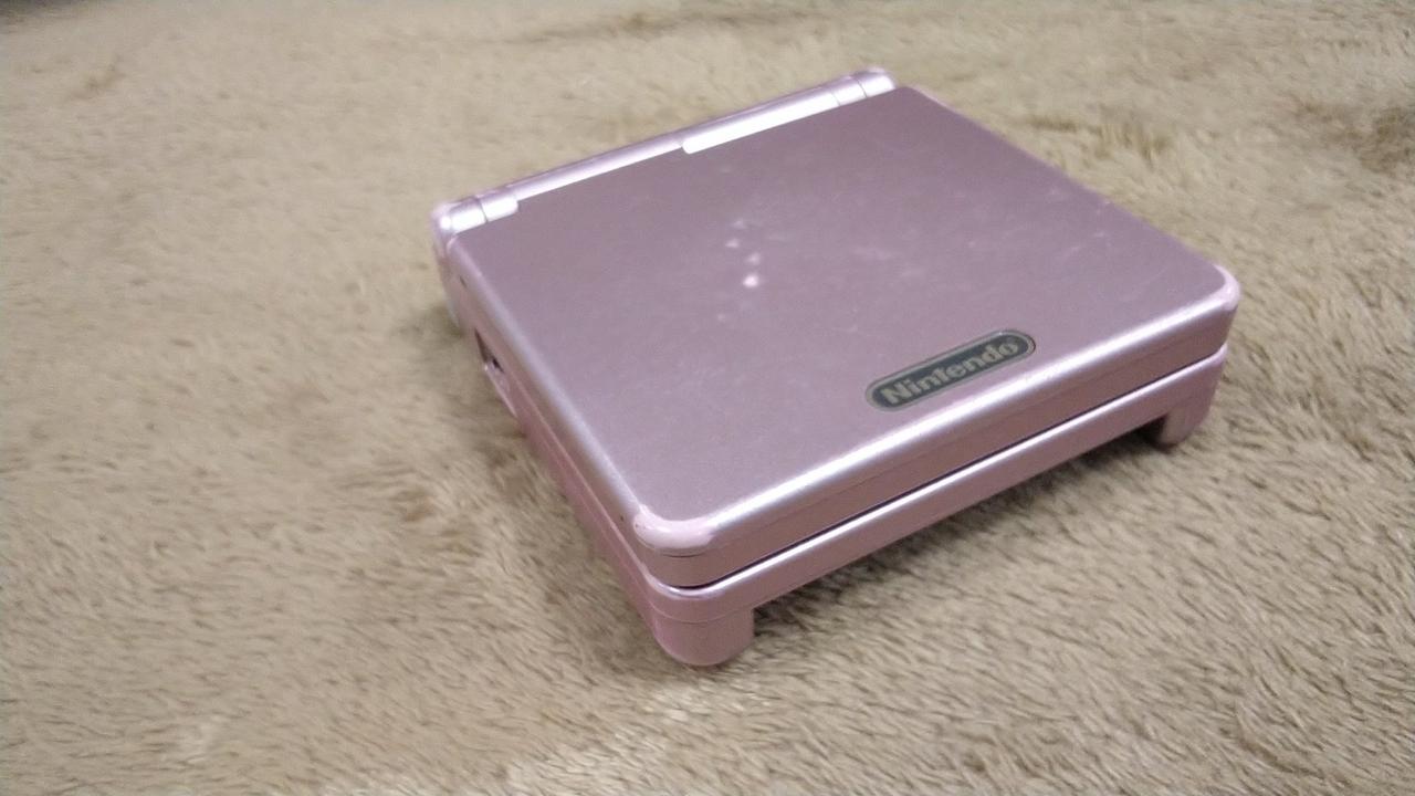 角部キズ多く見られます