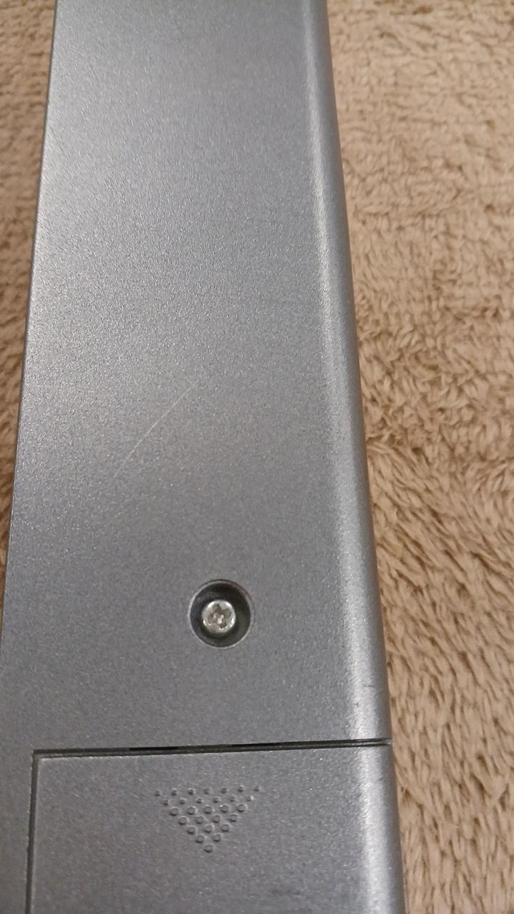 リモコンキズあり