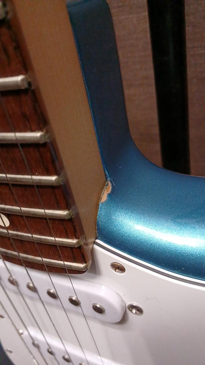 打痕ありますが音に影響はありません