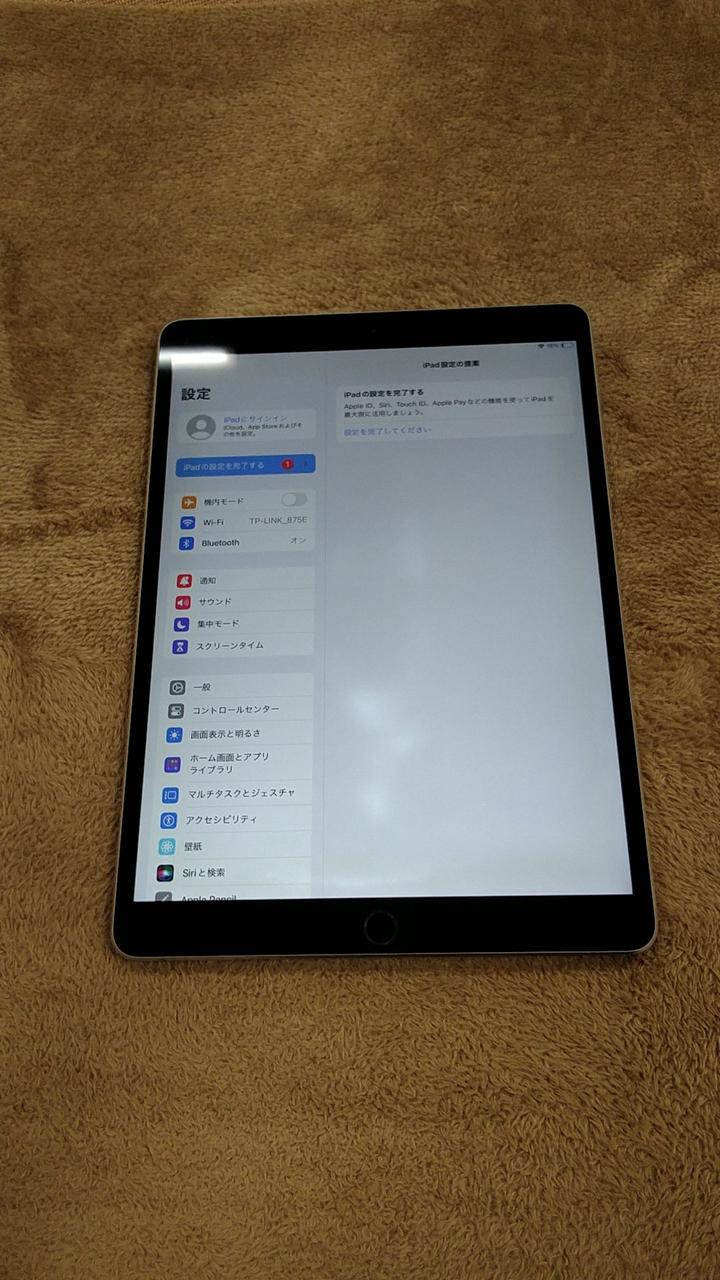 画面光漏れあり