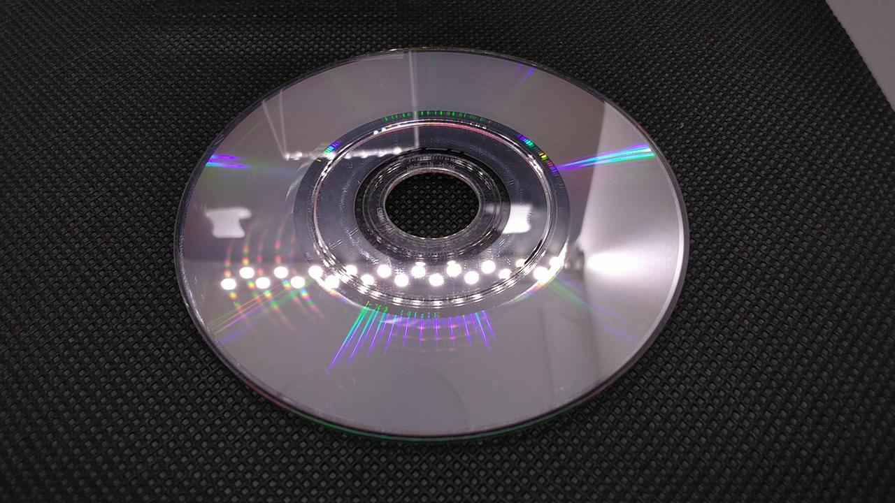 版面ややキズあり