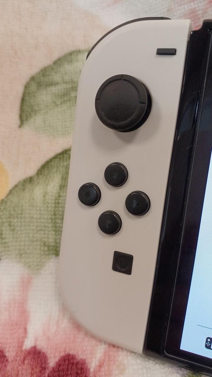 細かなキズ汚れあり