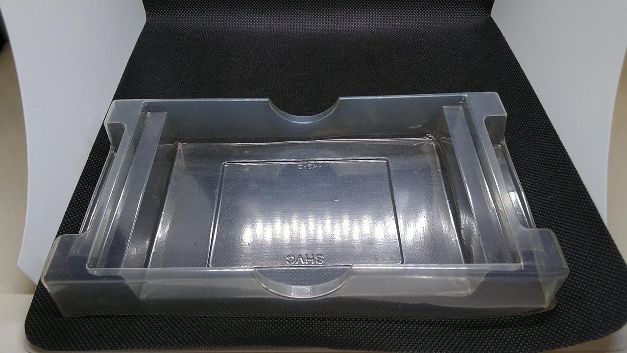 内箱損傷、汚れあり