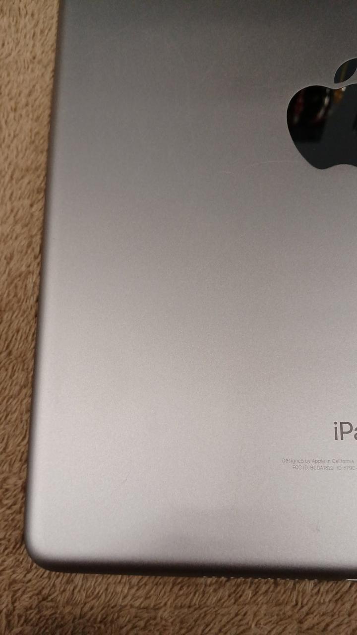 キズ多数あります