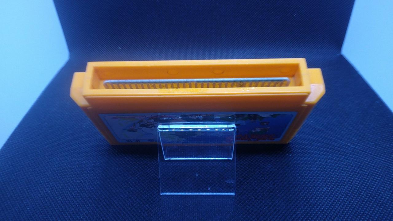 端子やや錆びあります