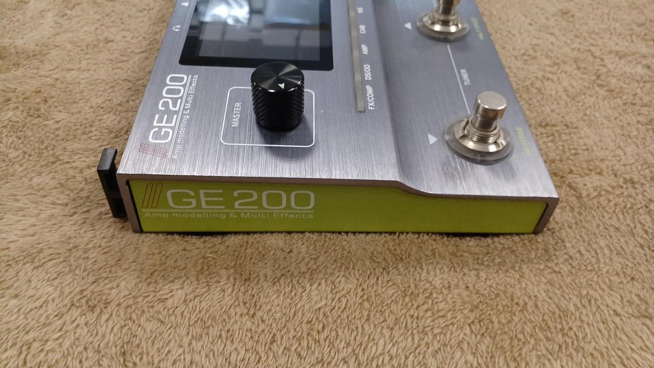A*i様 MOOER GE200 マルチエフェクター 箱・付属品完備 MOOER|マルチエフェクター|【ハードオフ公式通販】オフモール