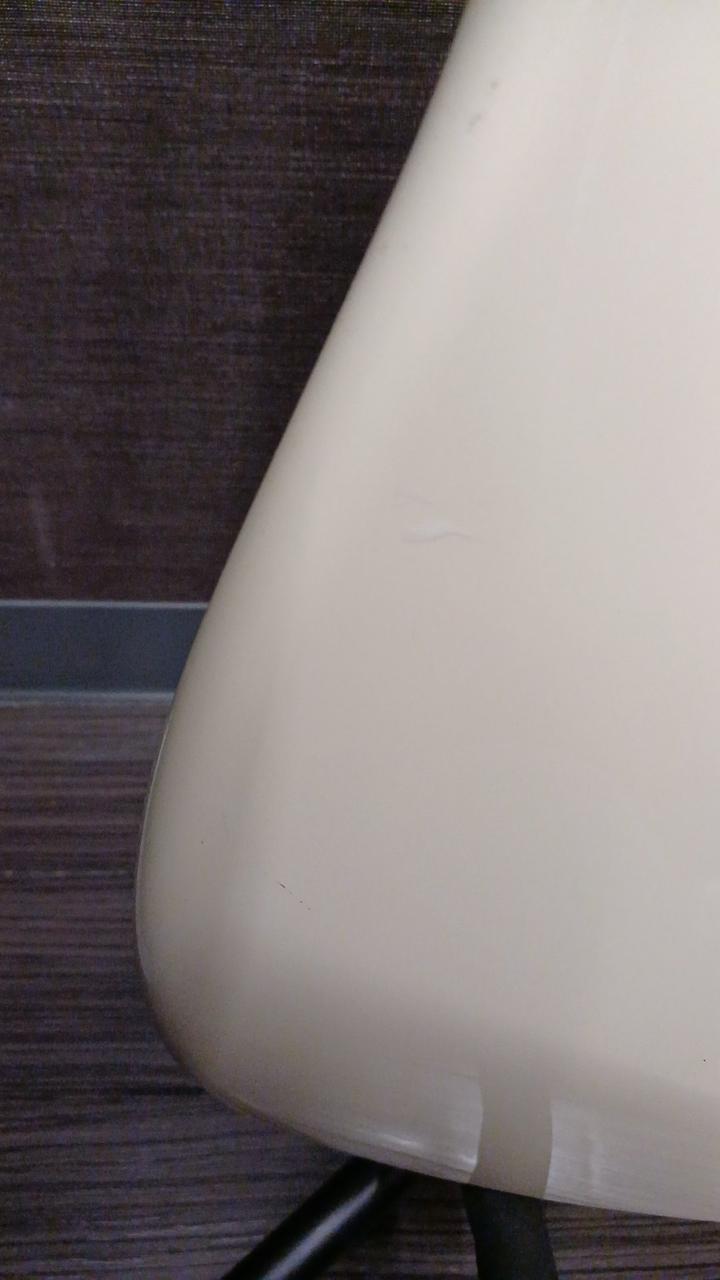 打痕やキズあります