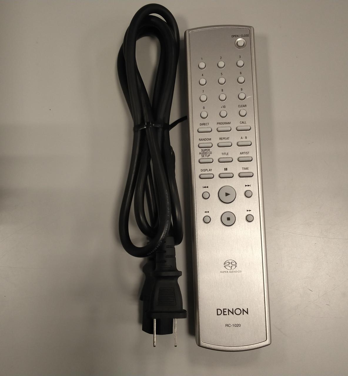 DCD-1500AE用リモコンが付属です