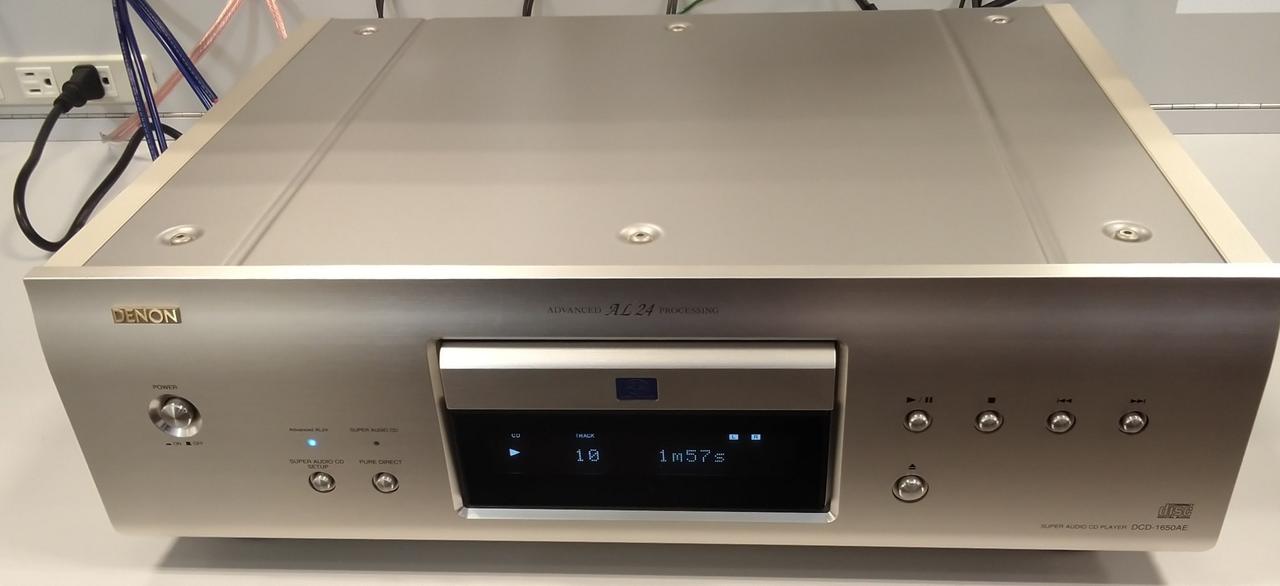 目立ったキズは見られません。