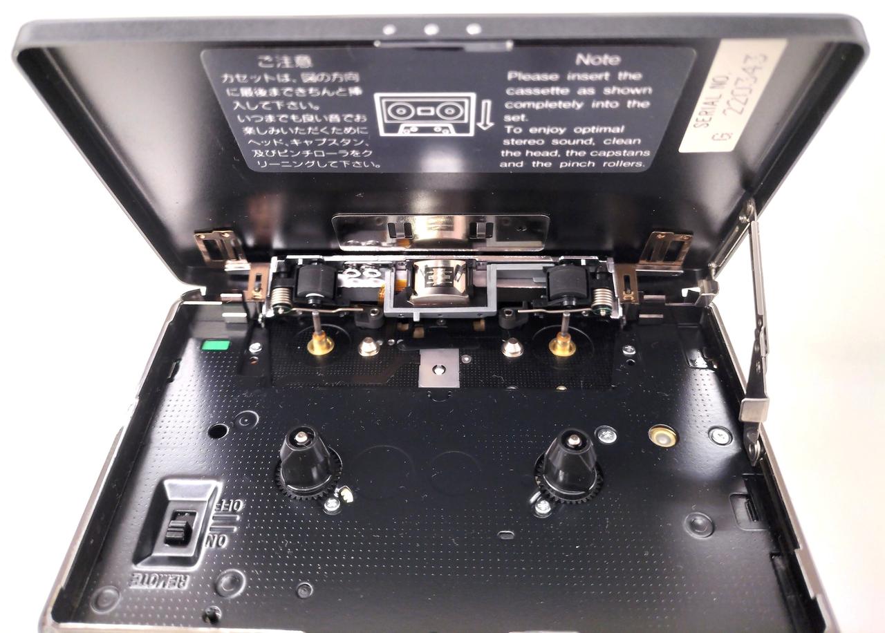SONY カセットプレーヤー 　中古動作品 SONY - 【限定値下げ】SONYポータブルカセットプレーヤー 3個