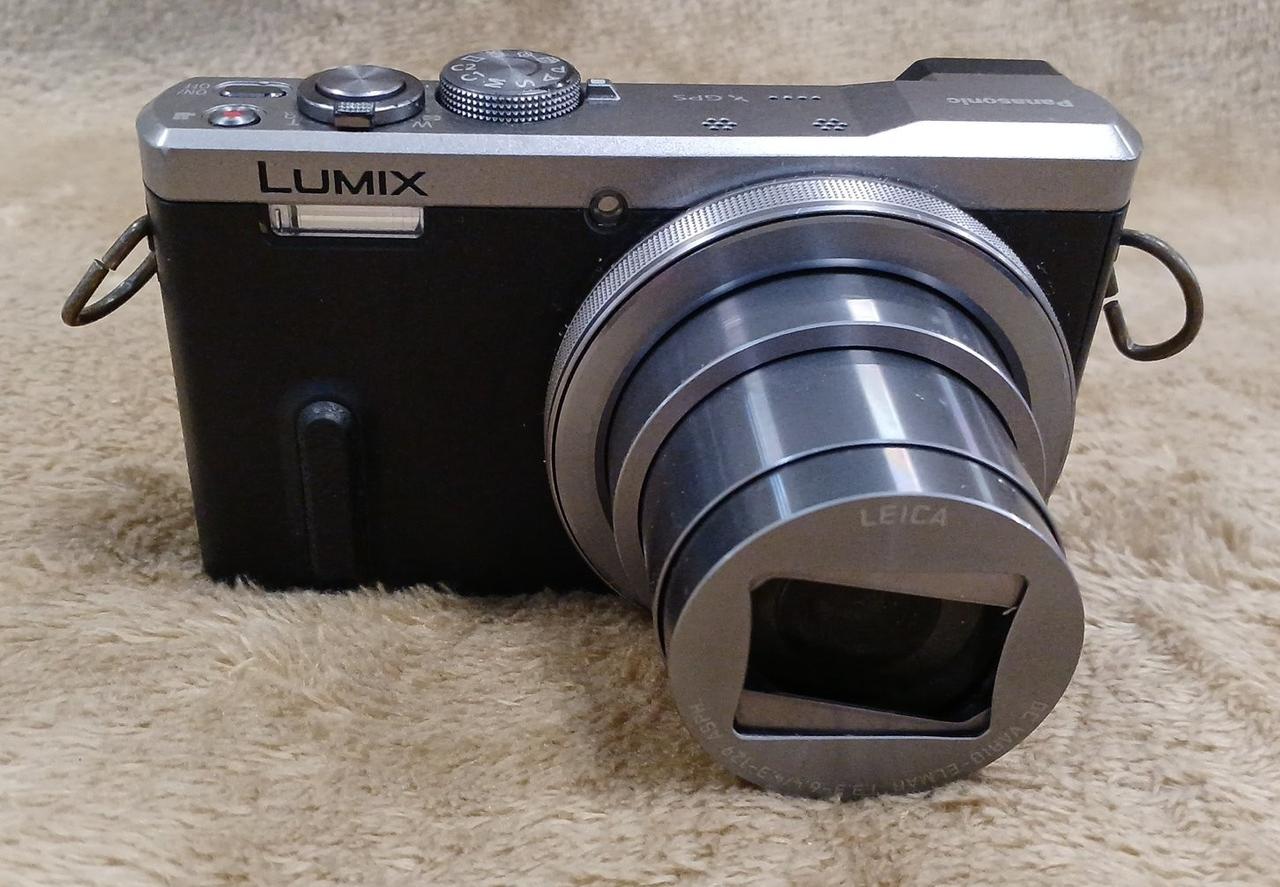 レンズ部が上手く開閉しません