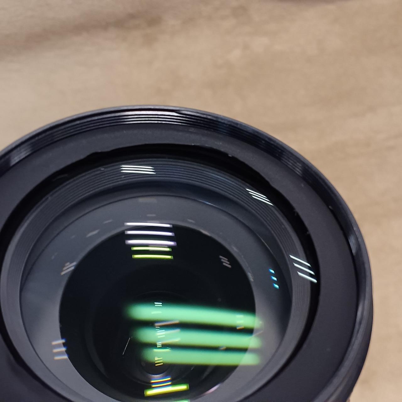 レンズ周りのテープ若干捲れてます