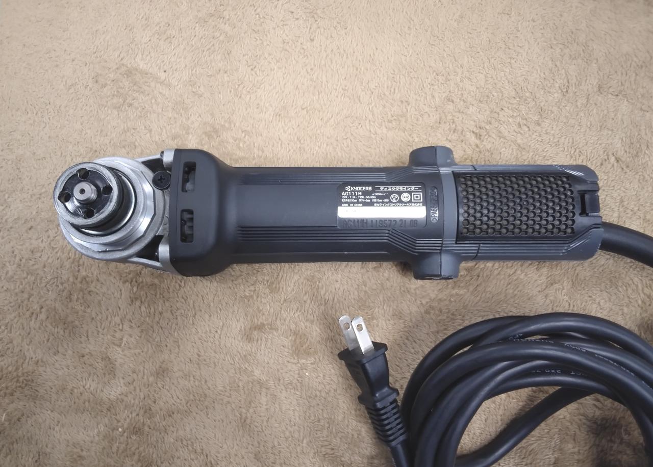 キズがあります。