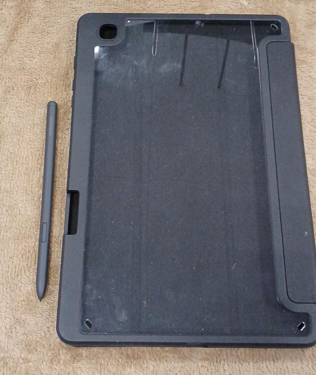 付属品です。カバーキズ汚れあります。